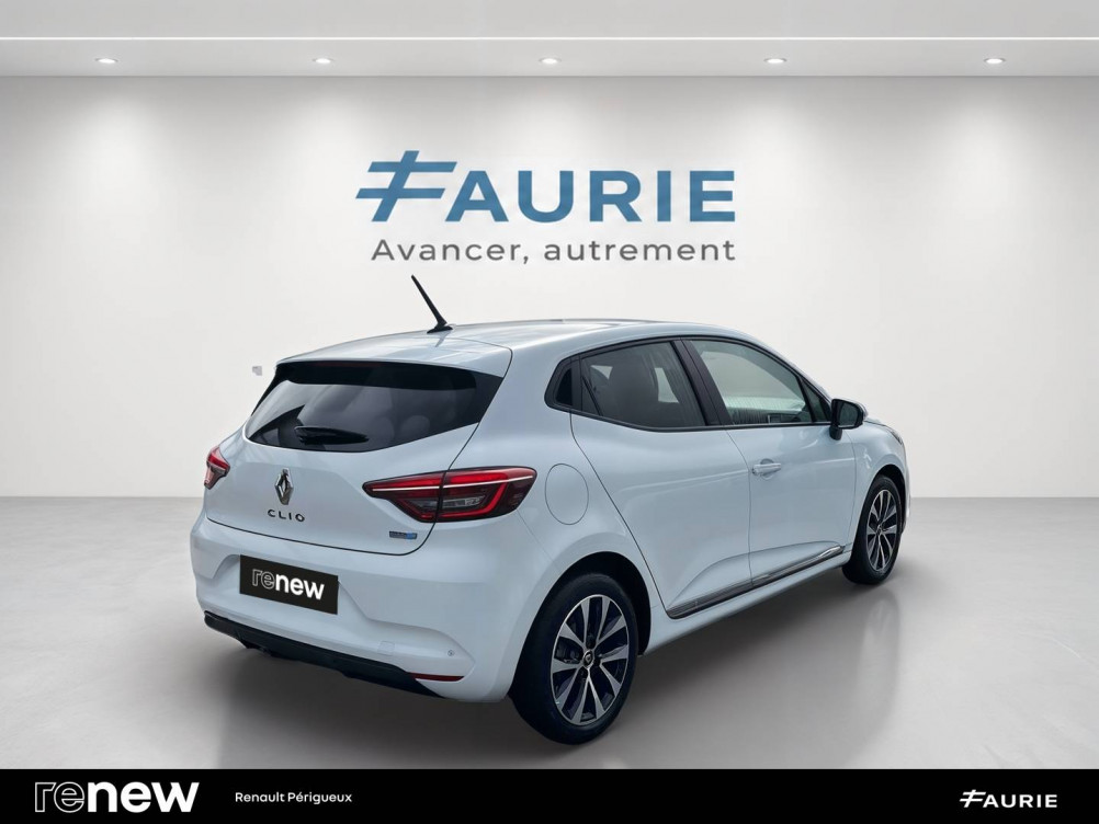 Acheter Renault Clio 5 Clio E-Tech 140 Zen 5p occasion dans les concessions du Groupe Faurie