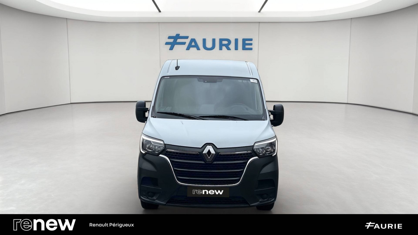 Acheter Renault Master 3 MASTER CA TRAC F3500 L2H2 BLUE DCI 135 CONFORT 4p occasion dans les concessions du Groupe Faurie