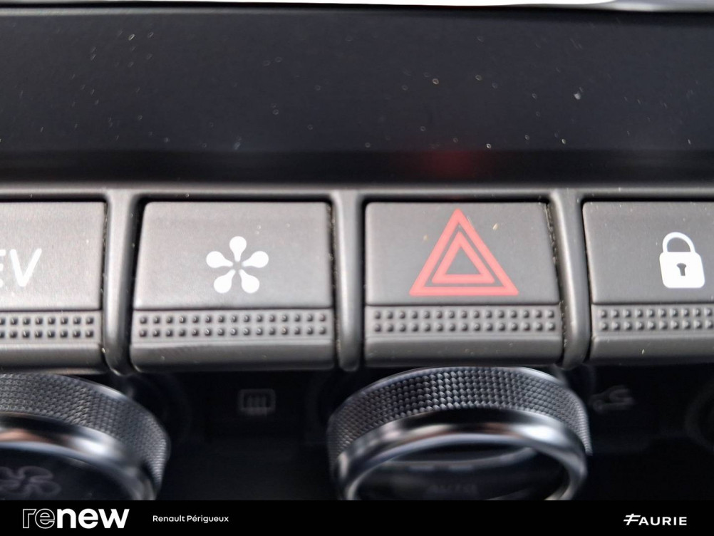 Acheter Renault Clio 5 Clio E-Tech full hybrid 145 Techno 5p occasion dans les concessions du Groupe Faurie