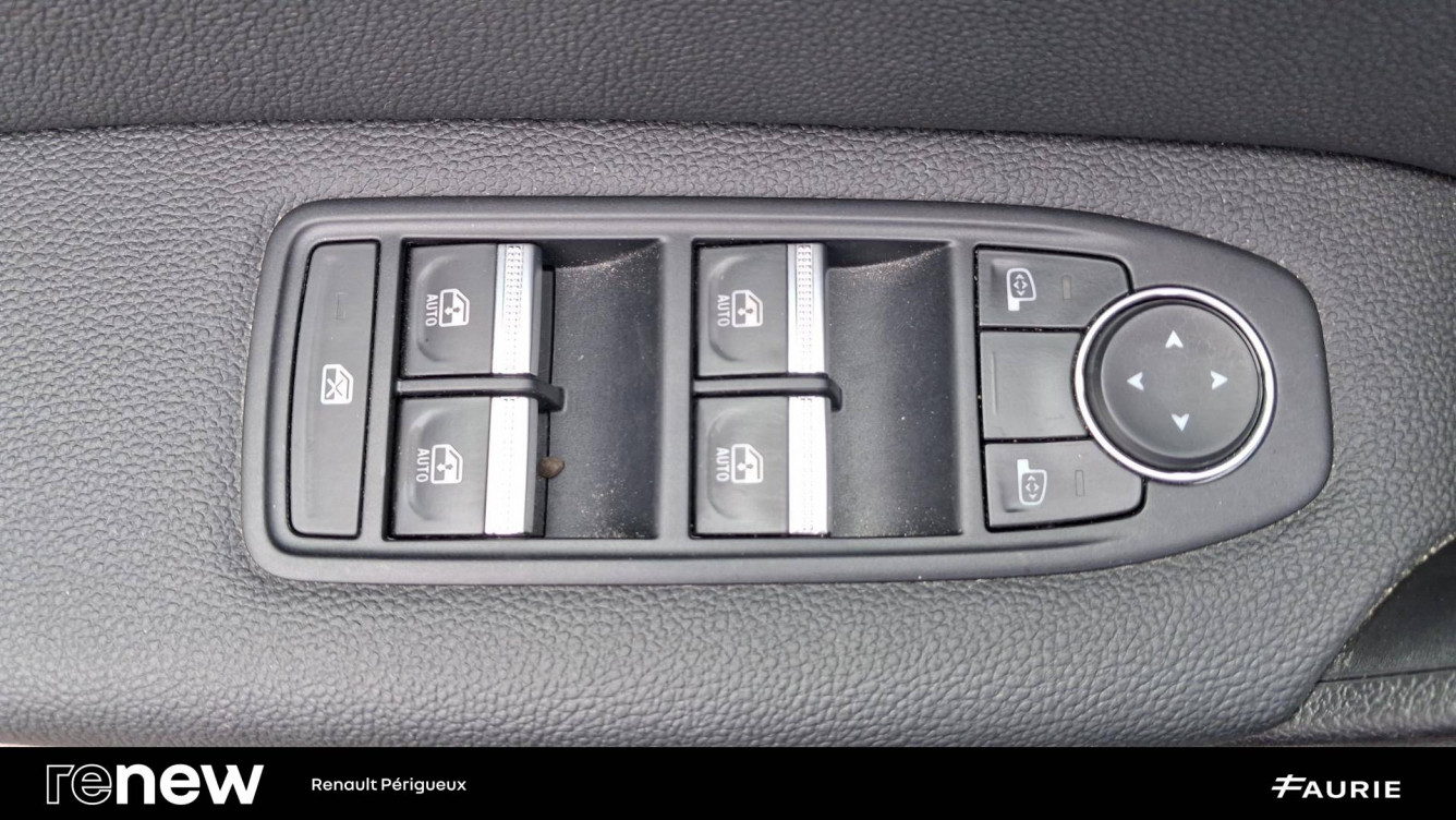 Acheter Renault Captur 2 Captur E-Tech 145 - 21 Intens 5p occasion dans les concessions du Groupe Faurie