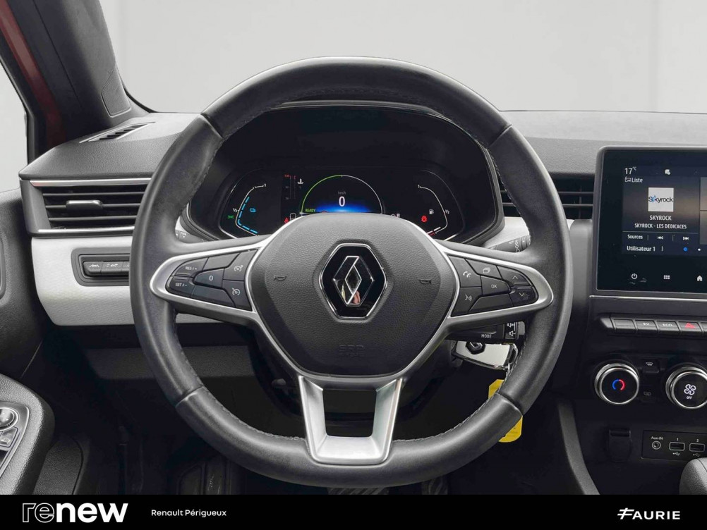 Acheter Renault Clio 5 Clio E-Tech 140 - 21N Limited 5p occasion dans les concessions du Groupe Faurie