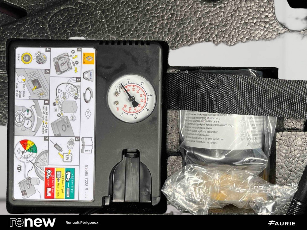 Acheter Renault Clio 5 Clio E-Tech 140 - 21N Limited 5p occasion dans les concessions du Groupe Faurie