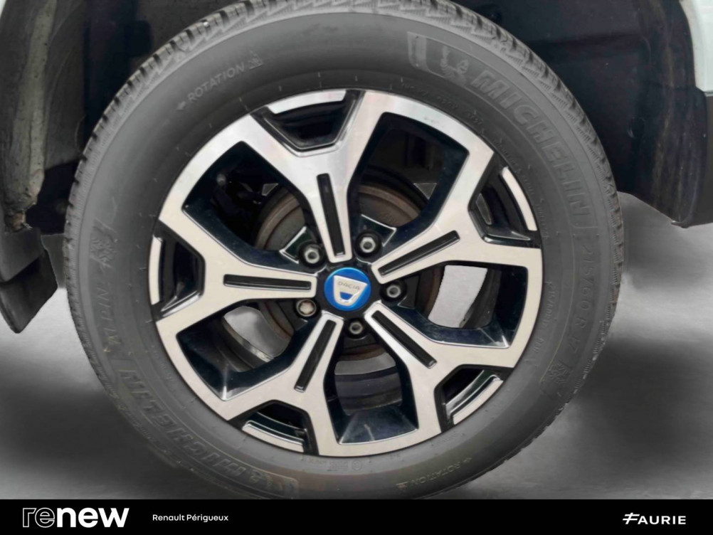 Acheter Dacia Duster Duster TCe 130 FAP 4x2 15 ans 5p occasion dans les concessions du Groupe Faurie