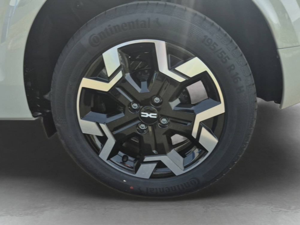 Acheter Dacia Sandero Sandero TCe 100 Journey 5p neuf dans les concessions du Groupe Faurie