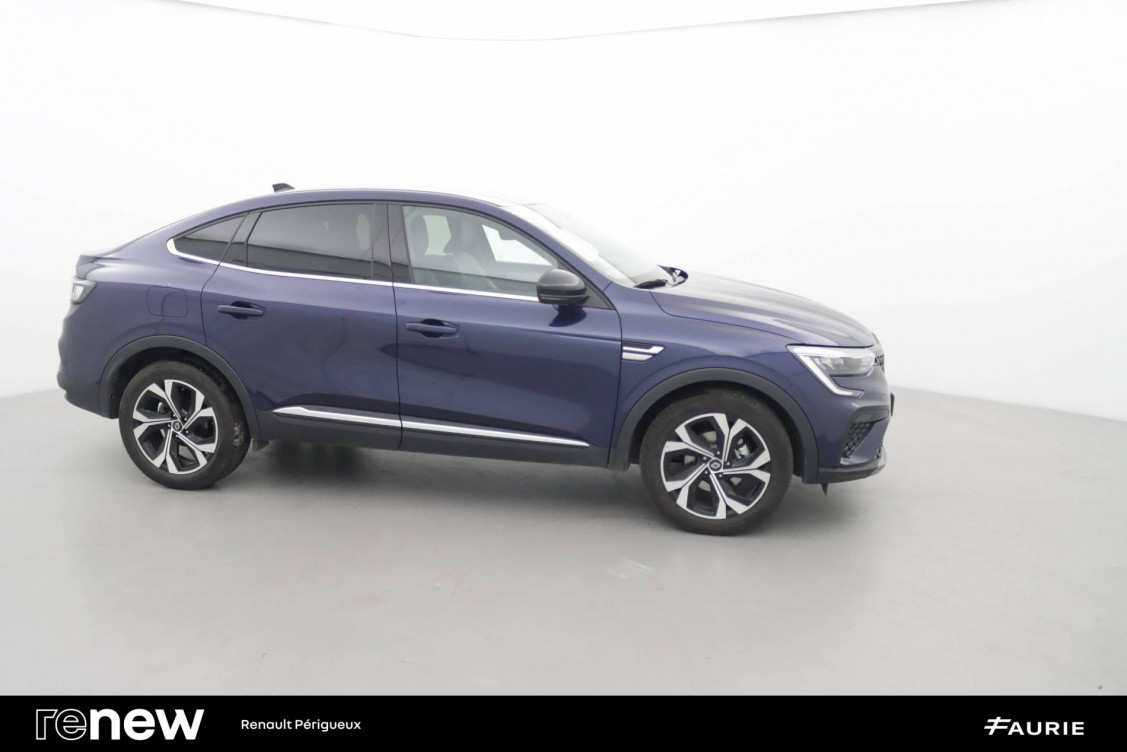 Acheter Renault Arkana Arkana E-Tech full hybrid 145 GSR2 Techno 5p occasion dans les concessions du Groupe Faurie