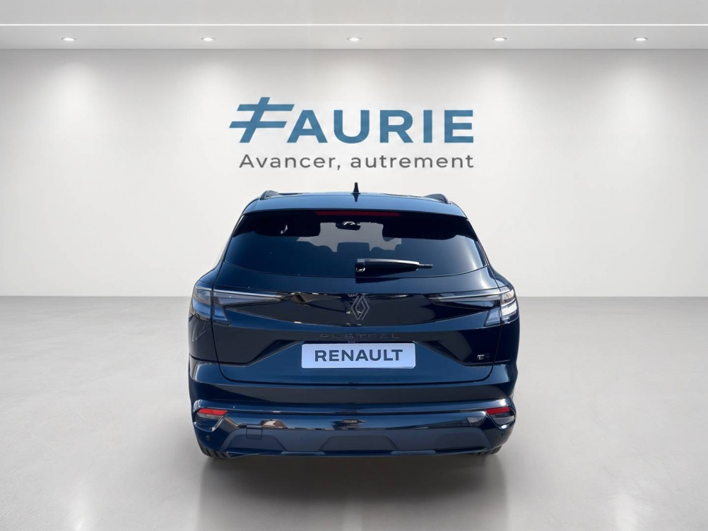 Acheter Renault Austral Austral full hybrid E-Tech 200 ch Esprit Alpine 5p neuf dans les concessions du Groupe Faurie