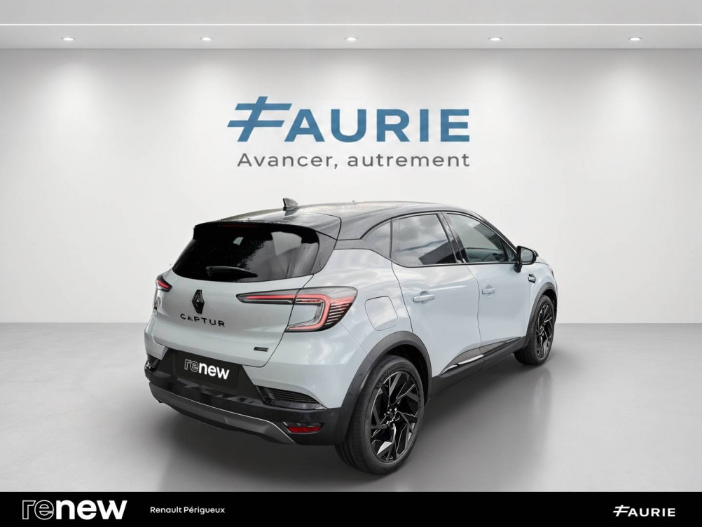 Acheter Renault Captur 2 Captur E-Tech full hybrid 145 ch esprit Alpine 5p occasion dans les concessions du Groupe Faurie