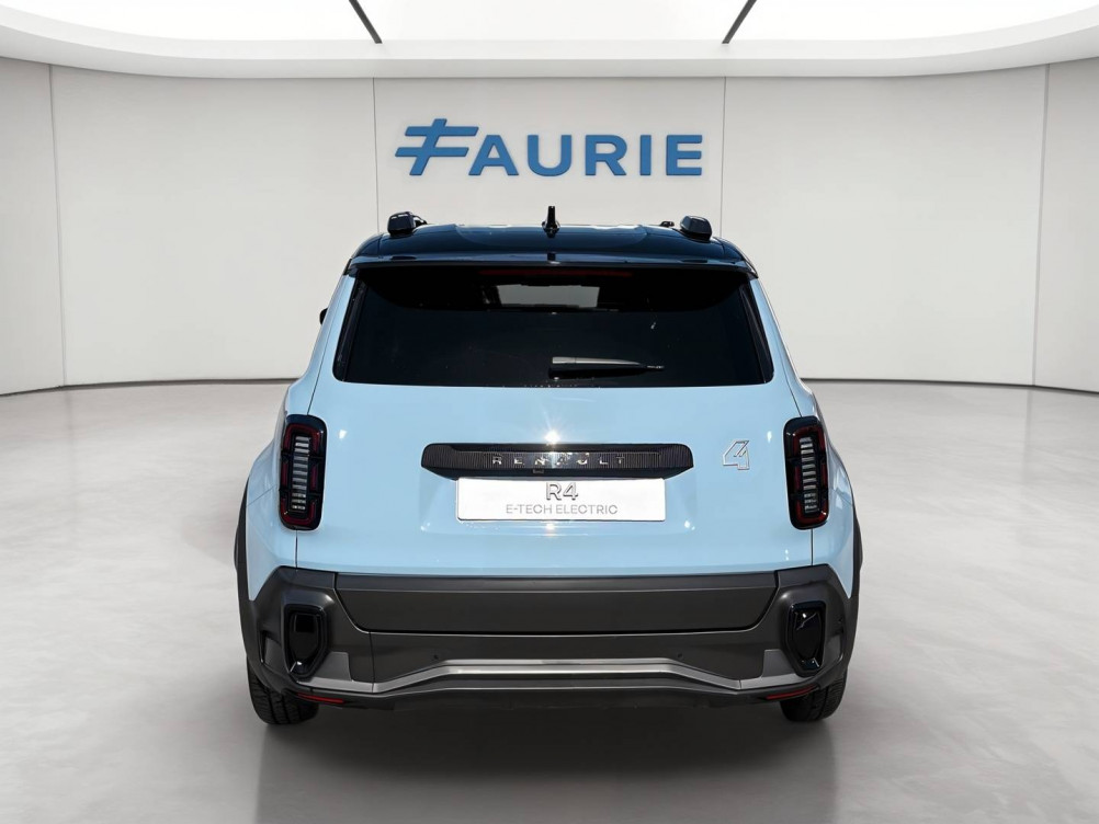 Acheter Renault Renault 4 Renault 4 E-Tech Electrique 150 ch autonomie confort Techno 5p neuf dans les concessions du Groupe Faurie