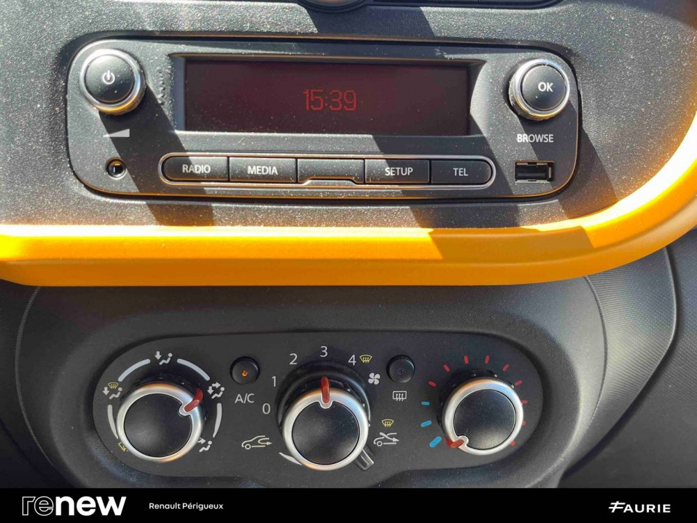 Acheter Renault Twingo 3 Twingo III TCe 95 Zen 5p occasion dans les concessions du Groupe Faurie