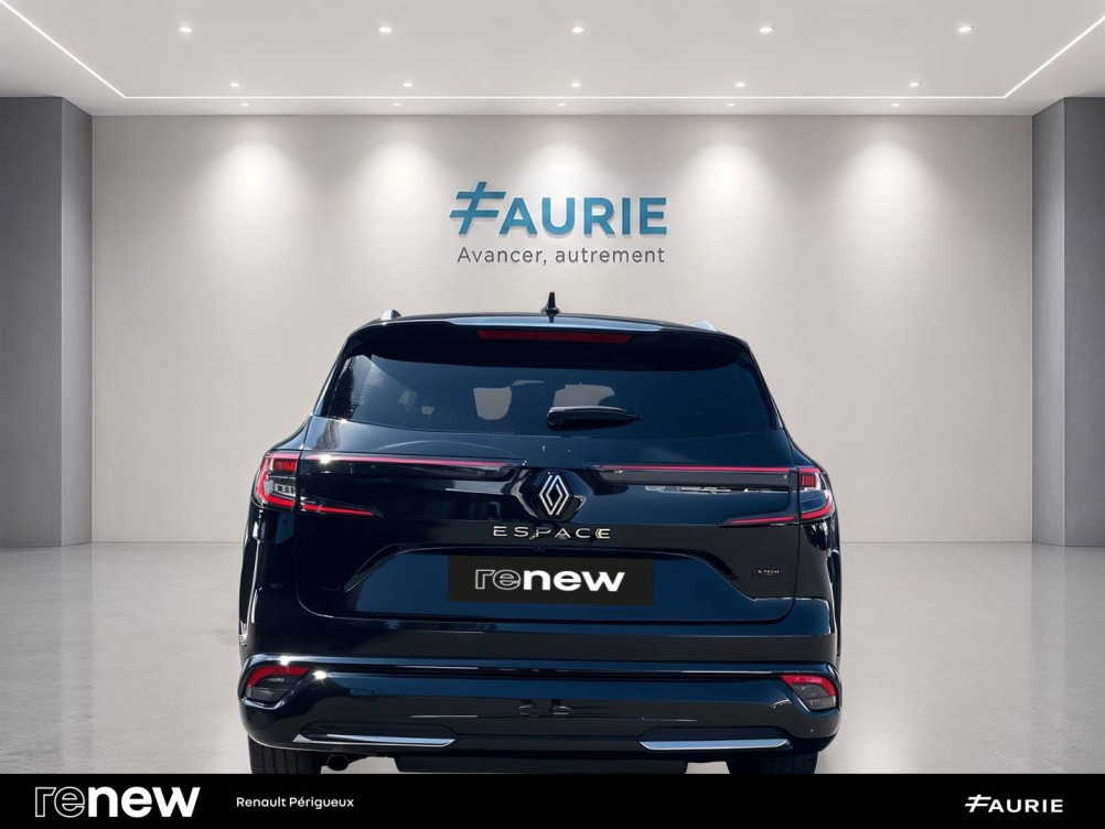 Acheter Renault Espace 6 Espace E-Tech full hybrid 200 GSR2 Techno 5p occasion dans les concessions du Groupe Faurie