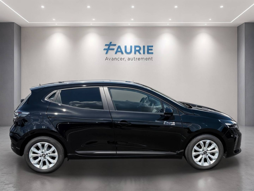 Acheter Renault Clio 5 Clio TCe 90 ch Generation 5p neuf dans les concessions du Groupe Faurie