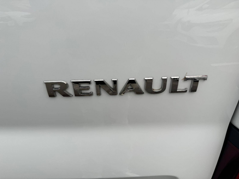 Acheter Renault Trafic 3 TRAFIC FGN L2H1 3000 KG BLUE DCI 130 GRAND CONFORT 4p occasion dans les concessions du Groupe Faurie