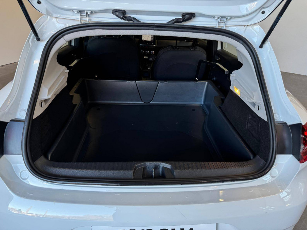 Acheter Renault Clio 5 CLIO SOCIETE TCE 90 - 21N BUSINESS REVERSIBLE 5p occasion dans les concessions du Groupe Faurie