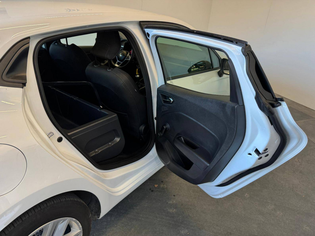 Acheter Renault Clio 5 CLIO SOCIETE TCE 90 - 21N BUSINESS REVERSIBLE 5p occasion dans les concessions du Groupe Faurie