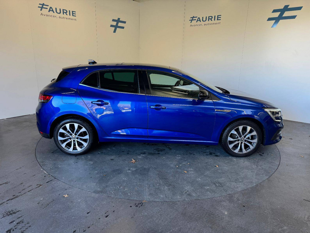 Acheter Renault Megane 4 Megane IV Berline Blue dCi 115 EDC Techno 5p occasion dans les concessions du Groupe Faurie