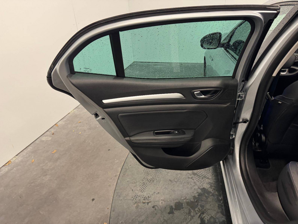 Acheter Renault Megane 4 Megane IV Berline Blue dCi 115 EDC Techno 5p occasion dans les concessions du Groupe Faurie