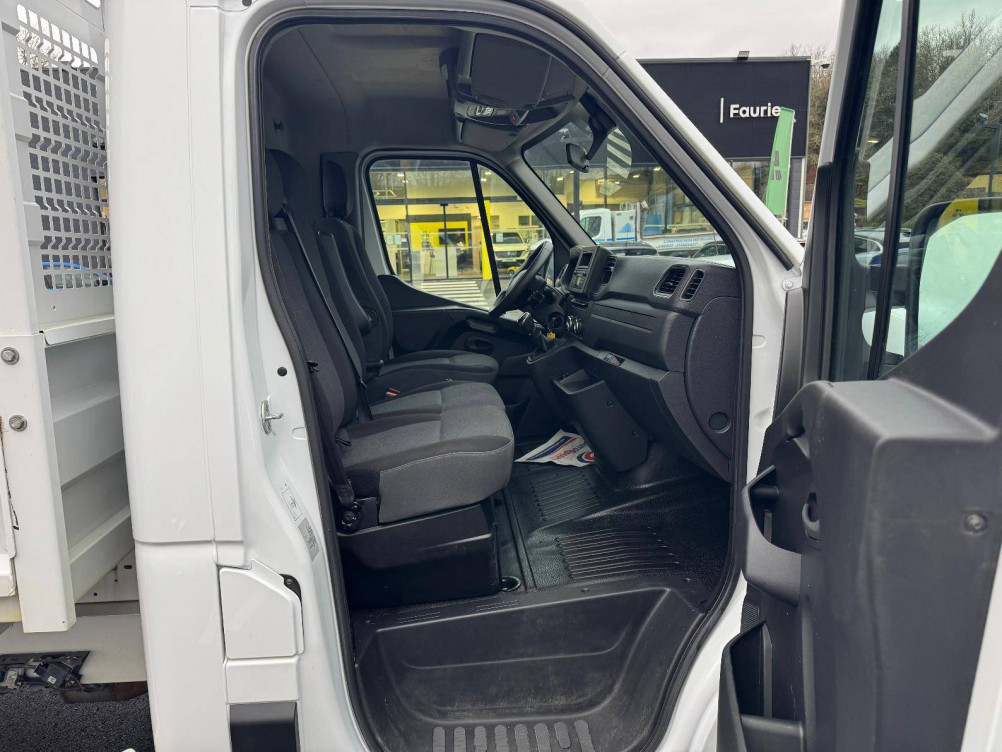 Acheter Renault Master 3 MASTER CC PROP RJ3500 PAF AR COURT L2 DCI 130 GRAND CONFORT 2p occasion dans les concessions du Groupe Faurie