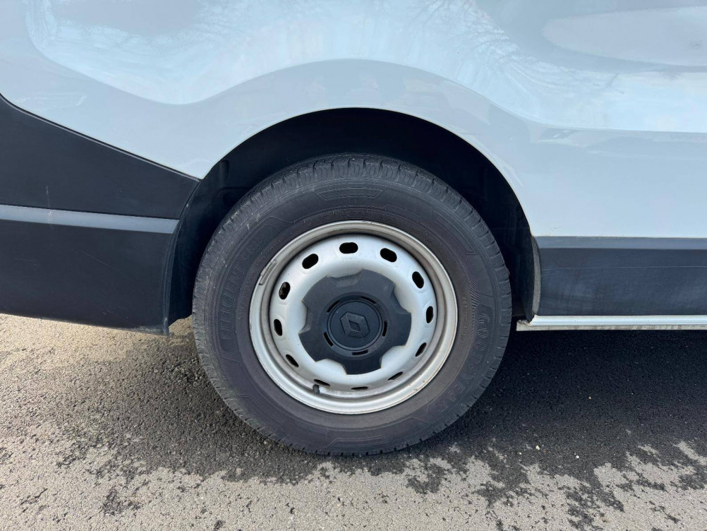 Acheter Renault Trafic 3 TRAFIC FGN L2H2 3000 KG BLUE DCI 150 GRAND CONFORT 4p occasion dans les concessions du Groupe Faurie