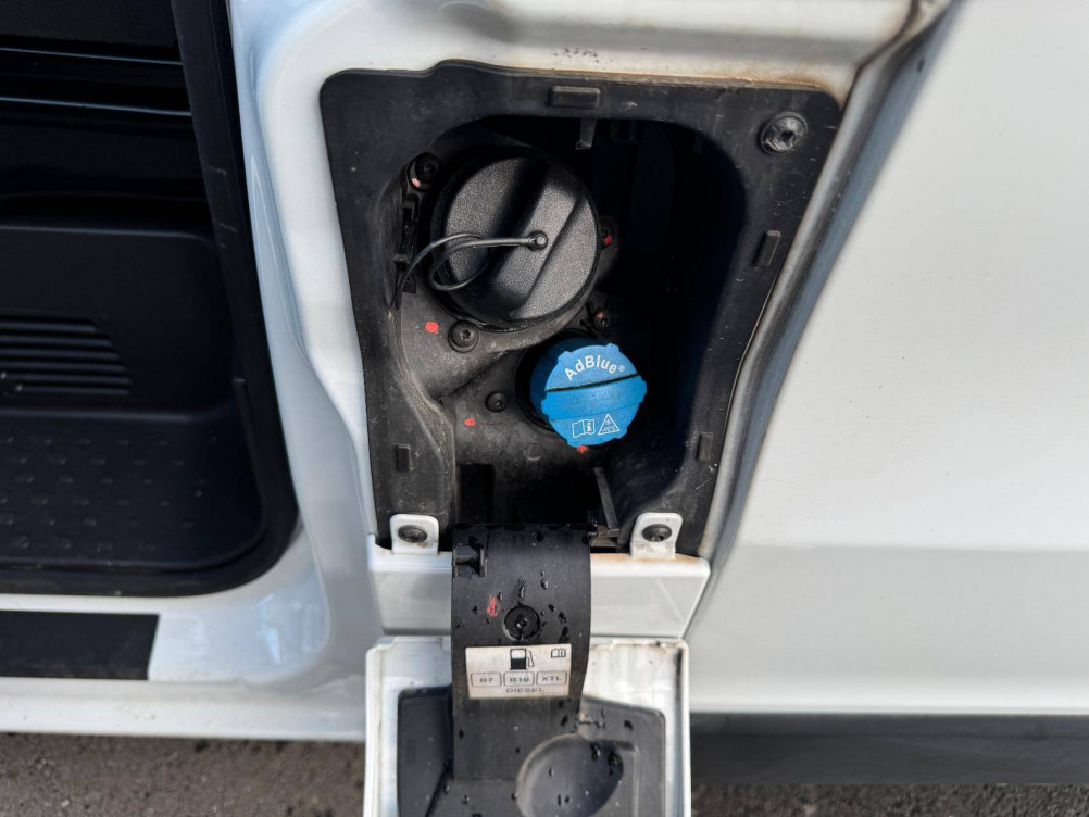 Acheter Renault Trafic 3 TRAFIC FGN L2H2 3000 KG BLUE DCI 150 GRAND CONFORT 4p occasion dans les concessions du Groupe Faurie