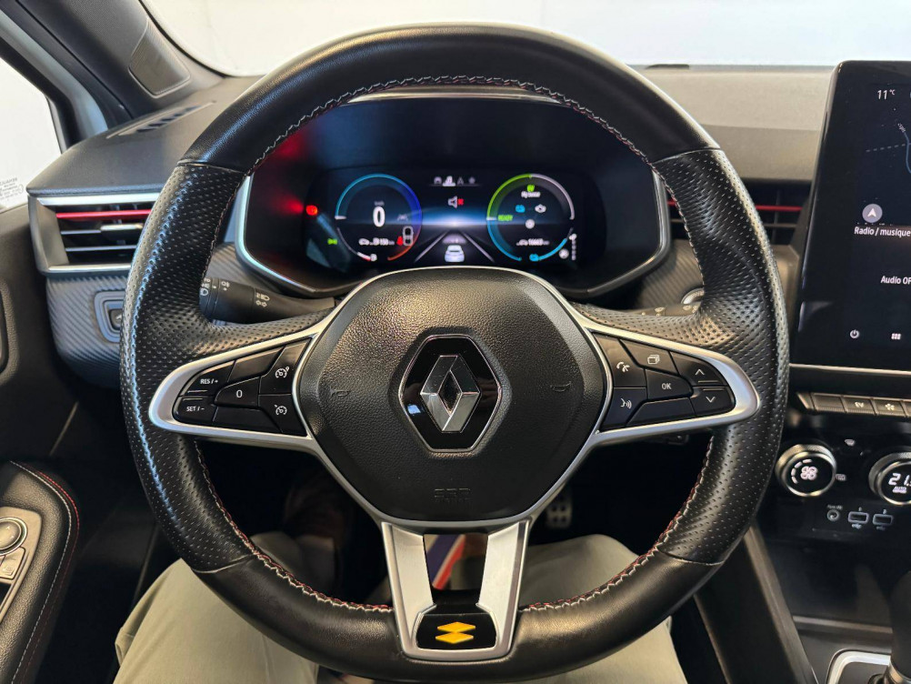 Acheter Renault Clio 5 Clio E-Tech hybride 145 RS Line 5p occasion dans les concessions du Groupe Faurie