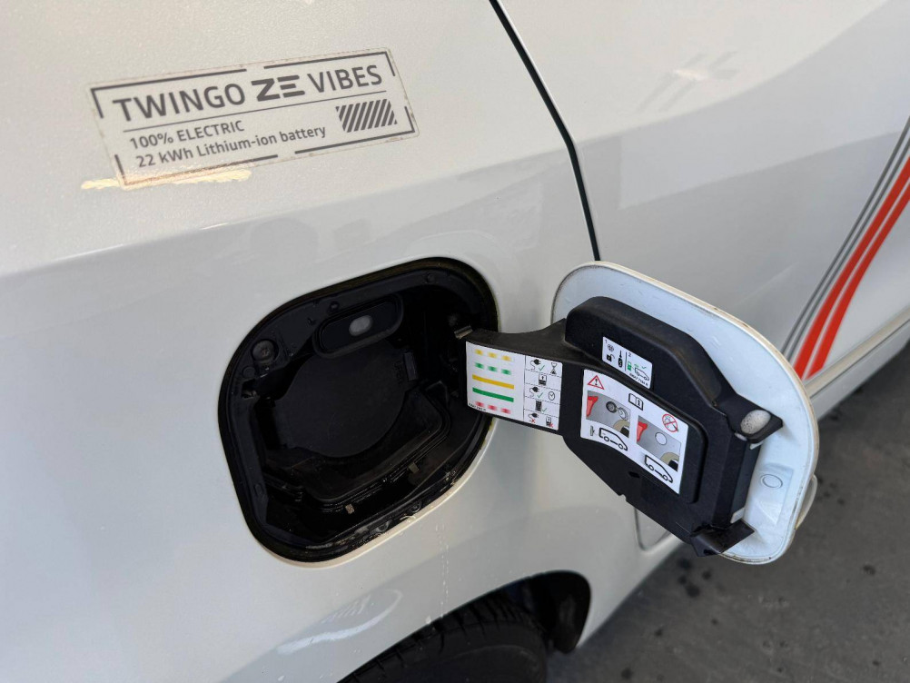 Acheter Renault Twingo Electrique Twingo III Achat Intégral Vibes 5p occasion dans les concessions du Groupe Faurie