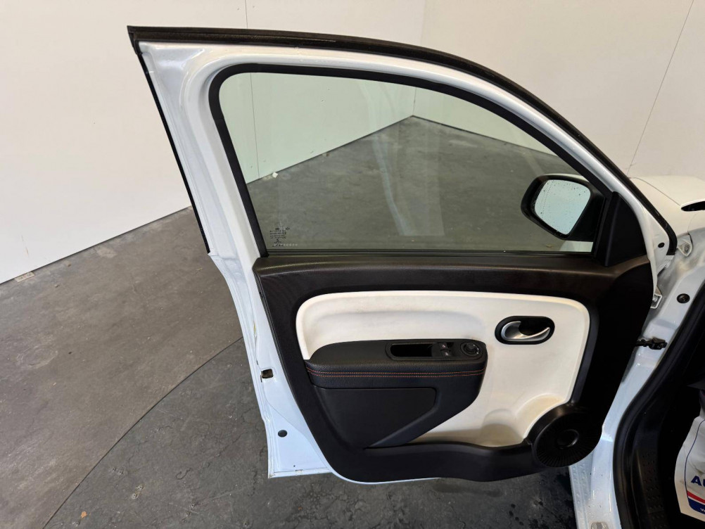 Acheter Renault Twingo Electrique Twingo III Achat Intégral Vibes 5p occasion dans les concessions du Groupe Faurie