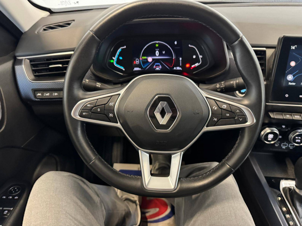Acheter Renault Arkana Arkana E-Tech 145 Business 5p occasion dans les concessions du Groupe Faurie