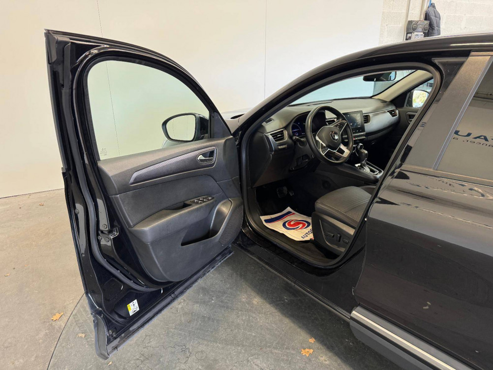 Acheter Renault Arkana Arkana E-Tech 145 Business 5p occasion dans les concessions du Groupe Faurie