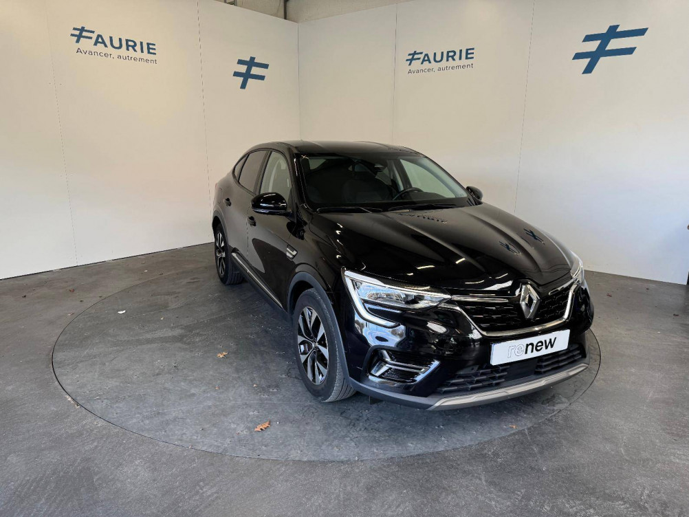 Acheter Renault Arkana Arkana E-Tech 145 Business 5p occasion dans les concessions du Groupe Faurie