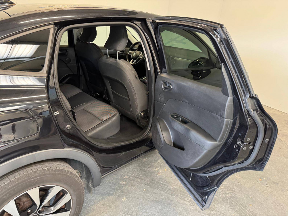 Acheter Renault Arkana Arkana E-Tech 145 Business 5p occasion dans les concessions du Groupe Faurie