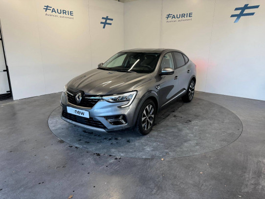 Acheter Renault Arkana Arkana E-Tech 145 Business 5p occasion dans les concessions du Groupe Faurie
