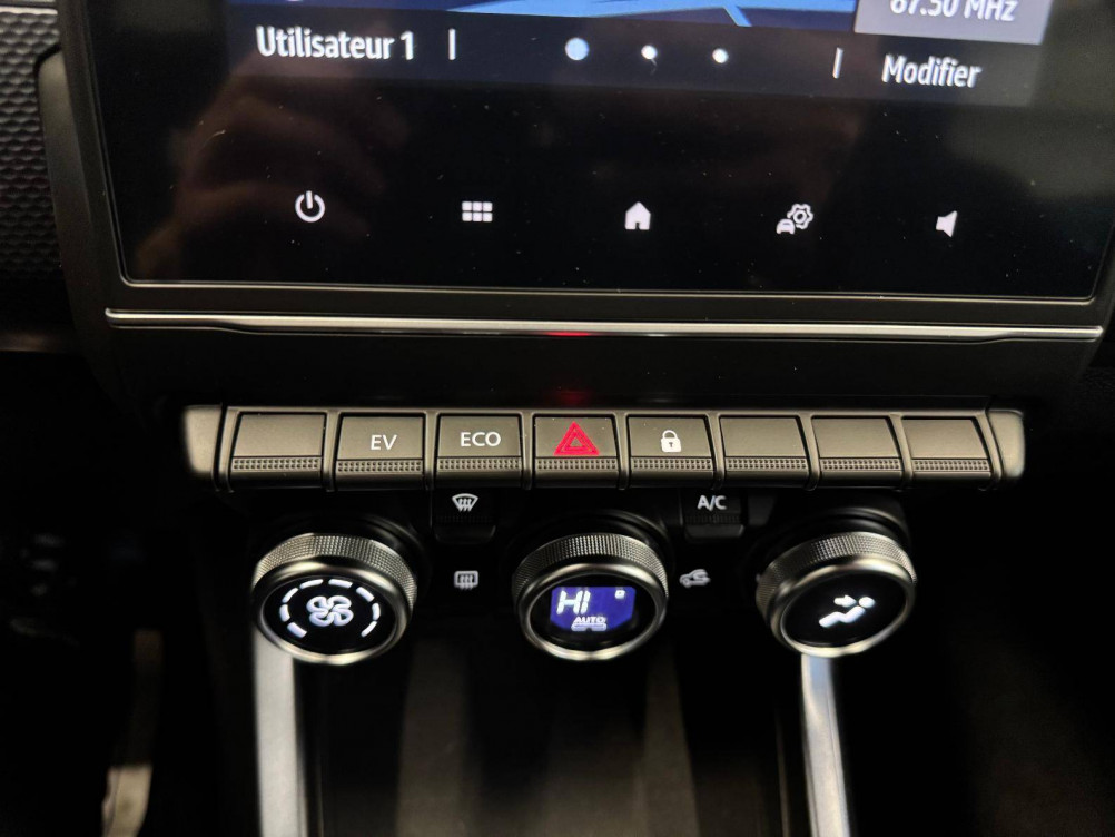 Acheter Renault Arkana Arkana E-Tech 145 Business 5p occasion dans les concessions du Groupe Faurie