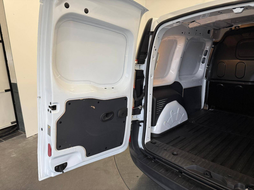 Acheter Renault Kangoo Express 2 KANGOO EXPRESS BLUE DCI 95 GRAND CONFORT 5p occasion dans les concessions du Groupe Faurie