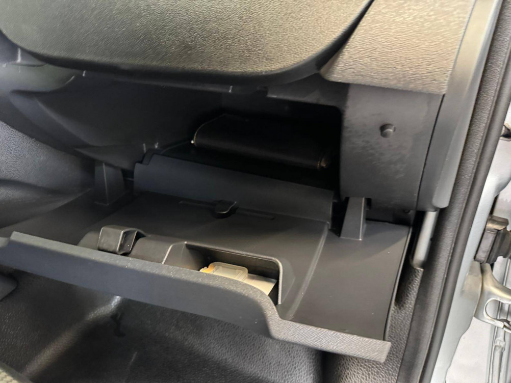 Acheter Renault Kangoo Express 2 KANGOO EXPRESS BLUE DCI 80 EXTRA R-LINK 5p occasion dans les concessions du Groupe Faurie
