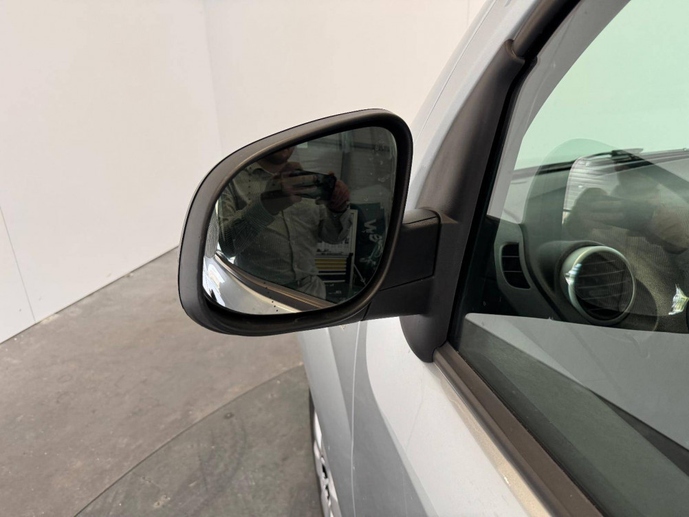 Acheter Renault Kangoo Express 2 KANGOO EXPRESS BLUE DCI 80 EXTRA R-LINK 5p occasion dans les concessions du Groupe Faurie