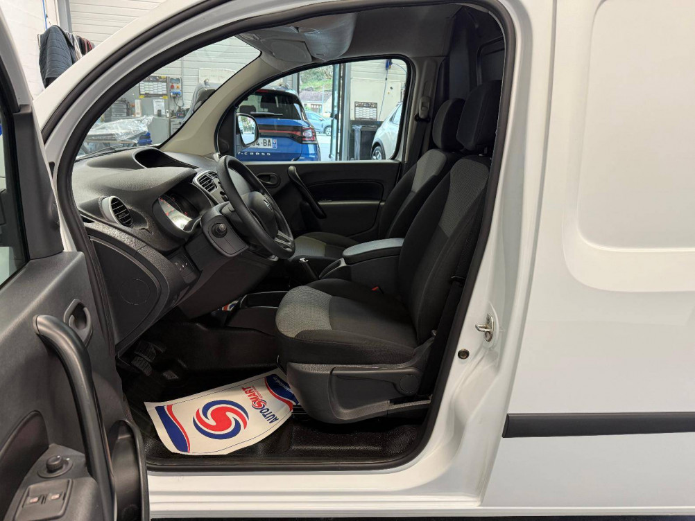 Acheter Renault Kangoo Express 2 KANGOO EXPRESS BLUE DCI 95 GRAND CONFORT 5p occasion dans les concessions du Groupe Faurie