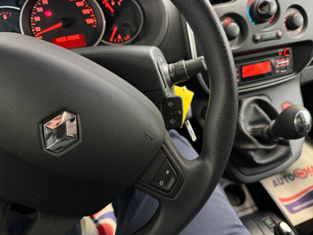 Acheter Renault Kangoo Express 2 KANGOO EXPRESS BLUE DCI 95 GRAND CONFORT 5p occasion dans les concessions du Groupe Faurie