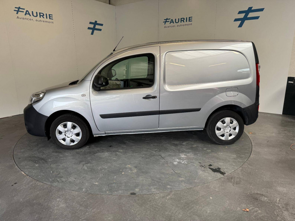 Acheter Renault Kangoo Express 2 KANGOO EXPRESS BLUE DCI 80 EXTRA R-LINK 5p occasion dans les concessions du Groupe Faurie