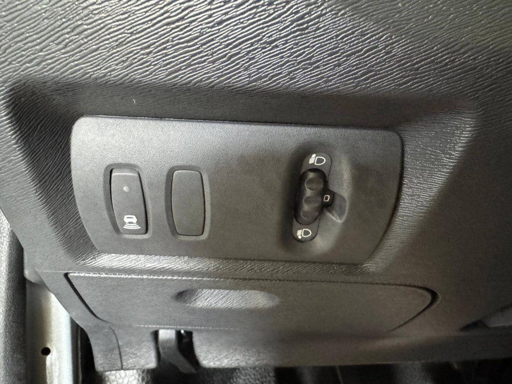 Acheter Renault Kangoo Express 2 KANGOO EXPRESS BLUE DCI 80 EXTRA R-LINK 5p occasion dans les concessions du Groupe Faurie