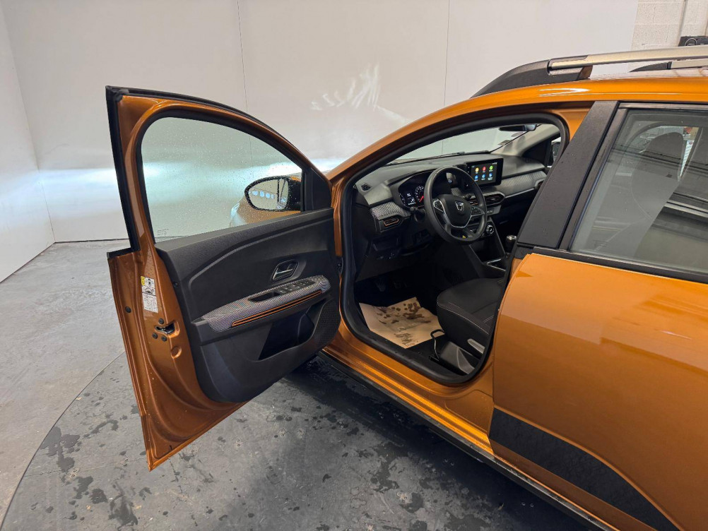 Acheter Dacia Sandero Sandero TCe 90 - 22 Stepway Confort 5p occasion dans les concessions du Groupe Faurie