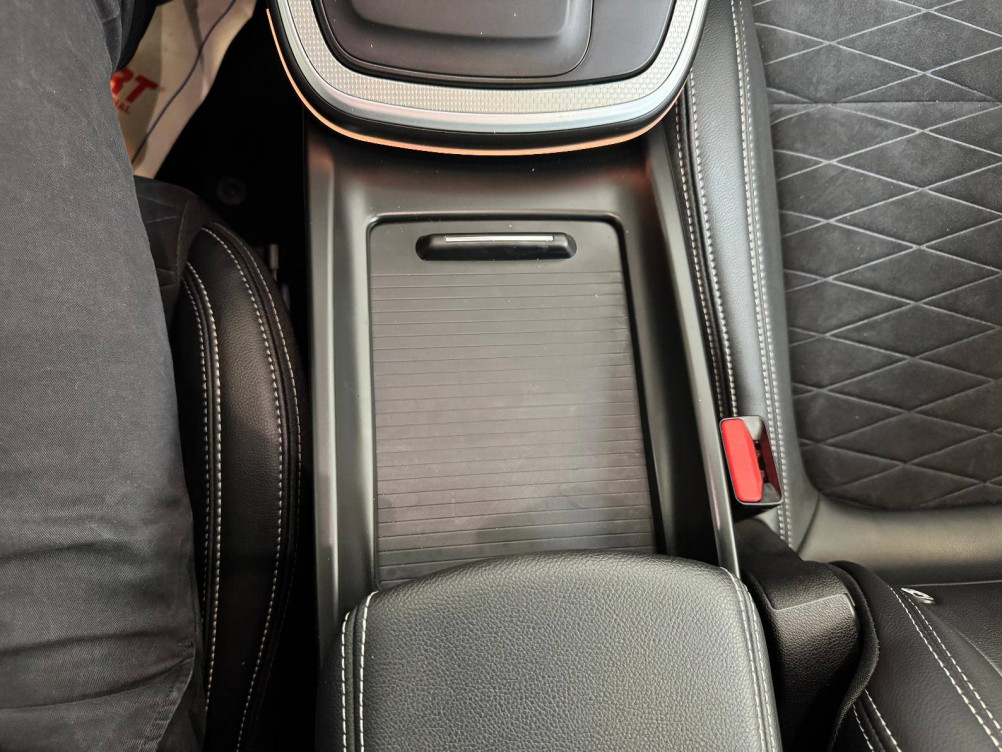 Acheter Renault Grand Scenic 4 Grand Scenic TCe 160 EDC Executive 5p occasion dans les concessions du Groupe Faurie