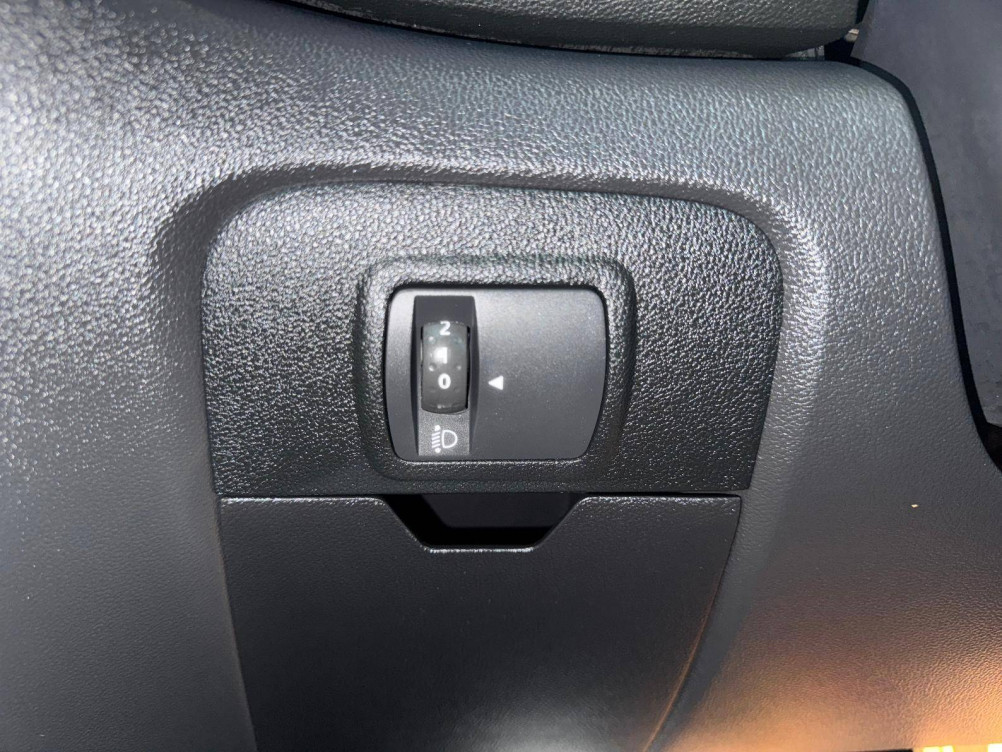 Acheter Renault Grand Scenic 4 Grand Scenic TCe 160 EDC Executive 5p occasion dans les concessions du Groupe Faurie