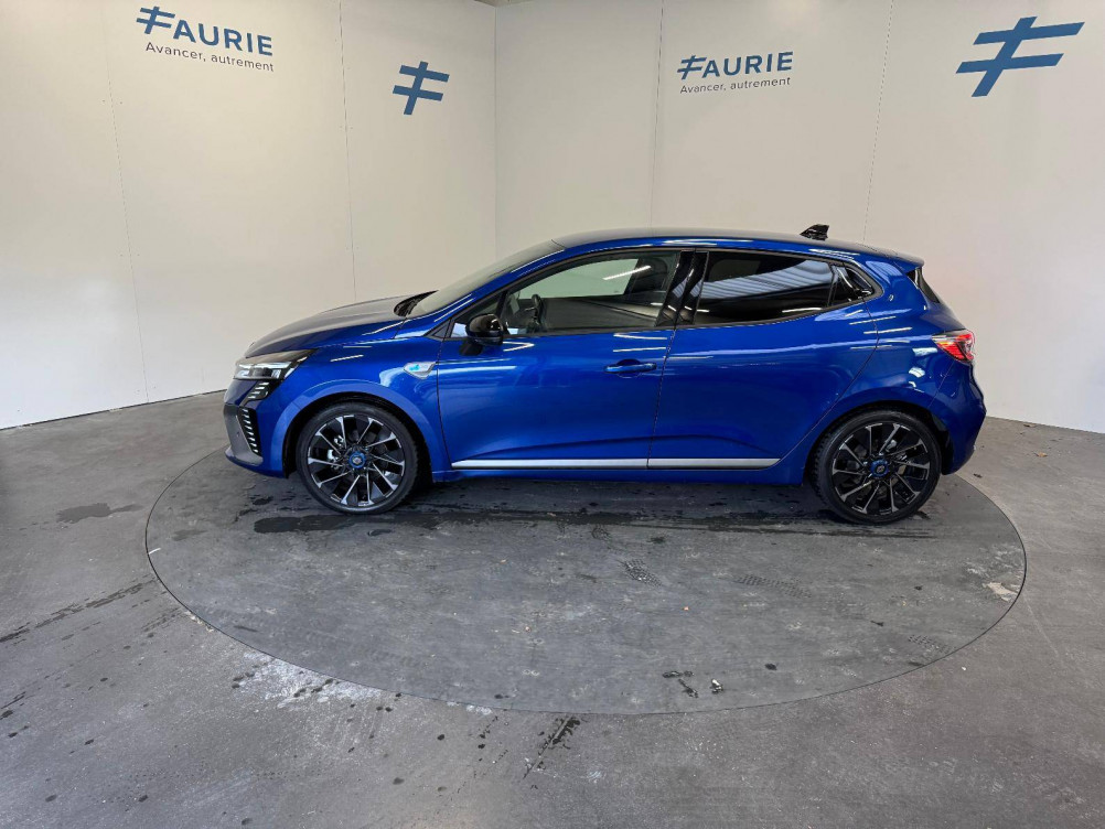 Acheter Renault Clio 5 Clio E-Tech full hybrid 145 Esprit Alpine 5p occasion dans les concessions du Groupe Faurie