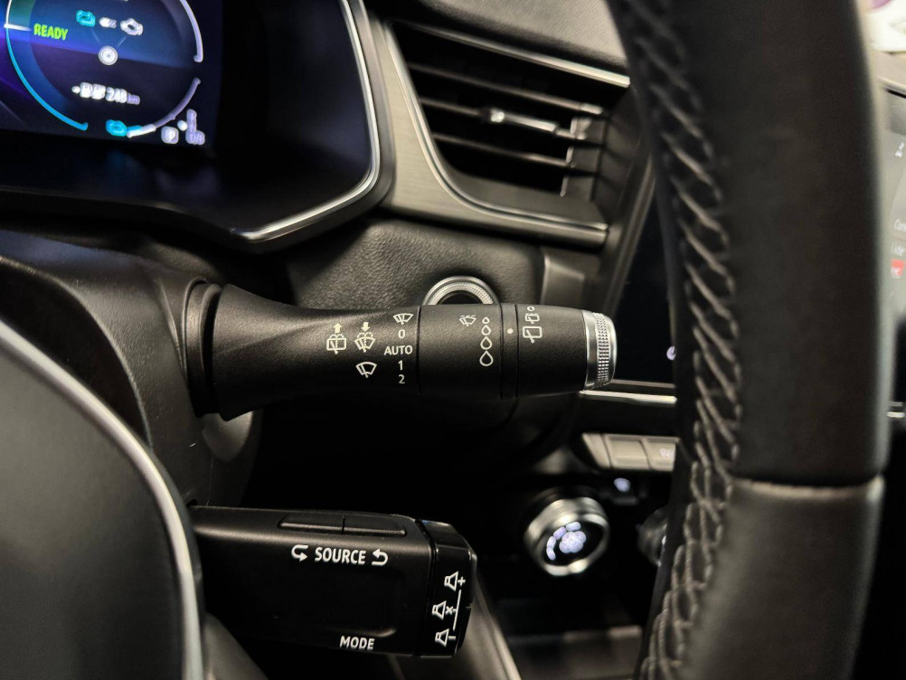 Acheter Renault Captur 2 Captur E-Tech Plug-in 160 Intens 5p occasion dans les concessions du Groupe Faurie