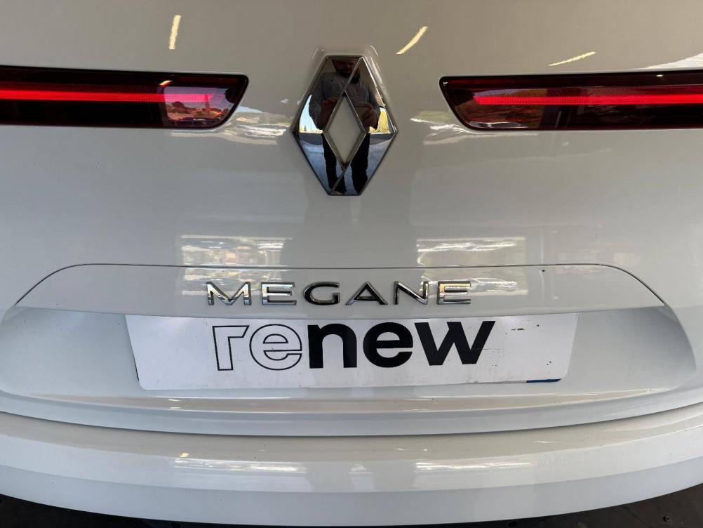 Acheter Renault Megane 4 Megane IV Estate Blue dCi 115 Evolution 5p occasion dans les concessions du Groupe Faurie