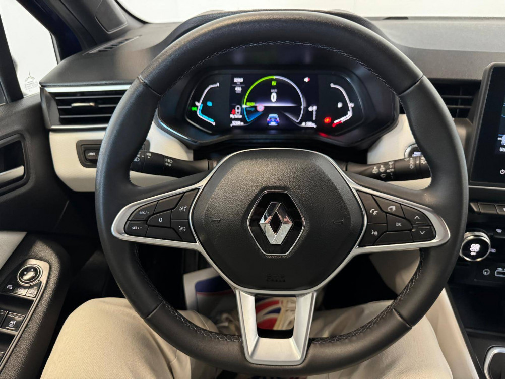 Acheter Renault Clio 5 Clio E-Tech full hybrid 145 Techno 5p occasion dans les concessions du Groupe Faurie