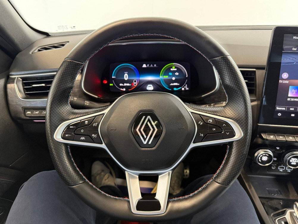 Acheter Renault Arkana Arkana E-Tech 145 - 23 esprit Alpine 5p occasion dans les concessions du Groupe Faurie