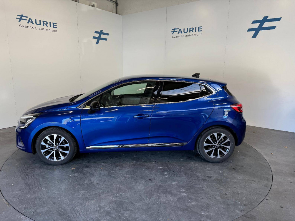 Acheter Renault Clio 5 Clio E-Tech full hybrid 145 Techno 5p occasion dans les concessions du Groupe Faurie