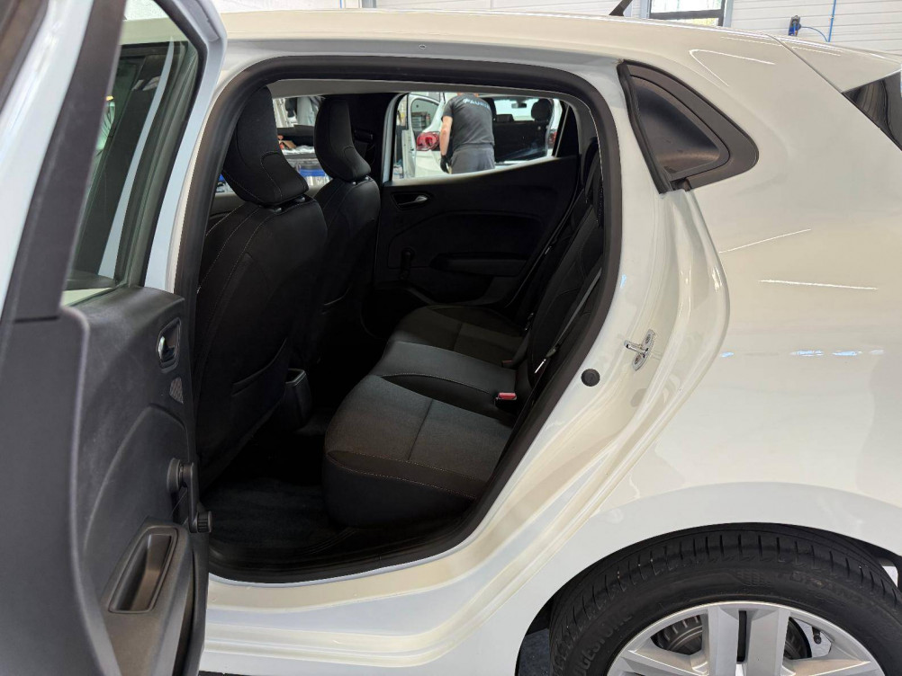 Acheter Renault Clio 5 Clio Blue dCi 100 - 21N Business 5p occasion dans les concessions du Groupe Faurie