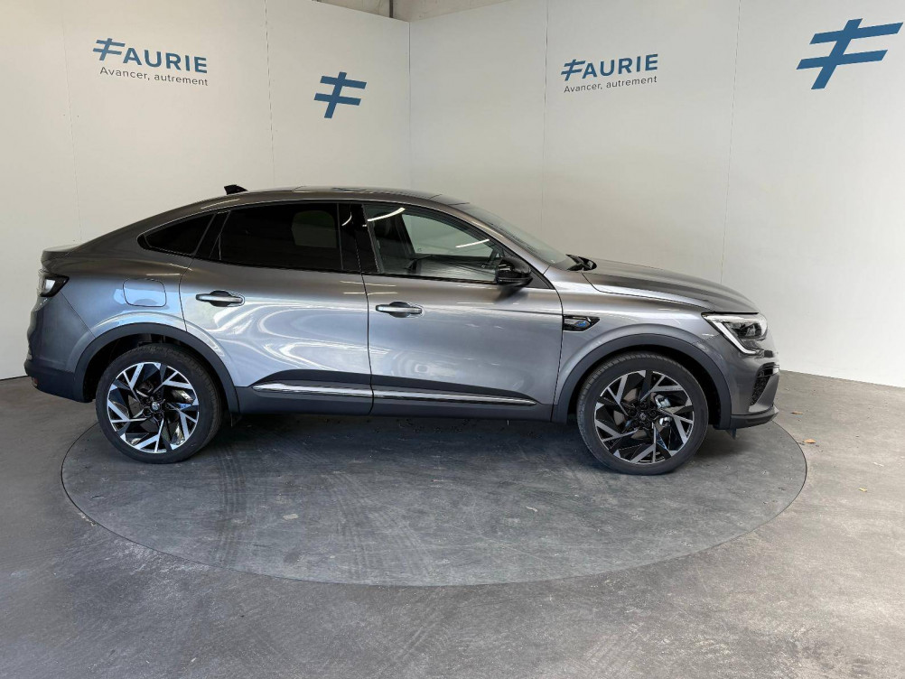 Acheter Renault Arkana Arkana E-Tech 145 - 23 esprit Alpine 5p occasion dans les concessions du Groupe Faurie